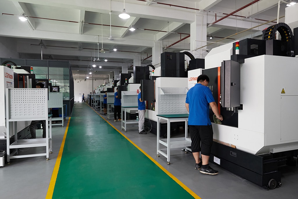 3 axis,4 axis, and 5 axis CNC Machining workshop of Custom Machined Parts 